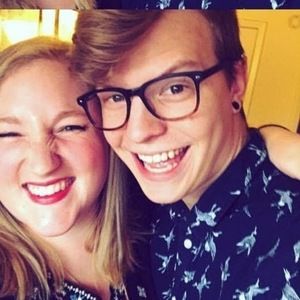 Meet your Posher, Naomi